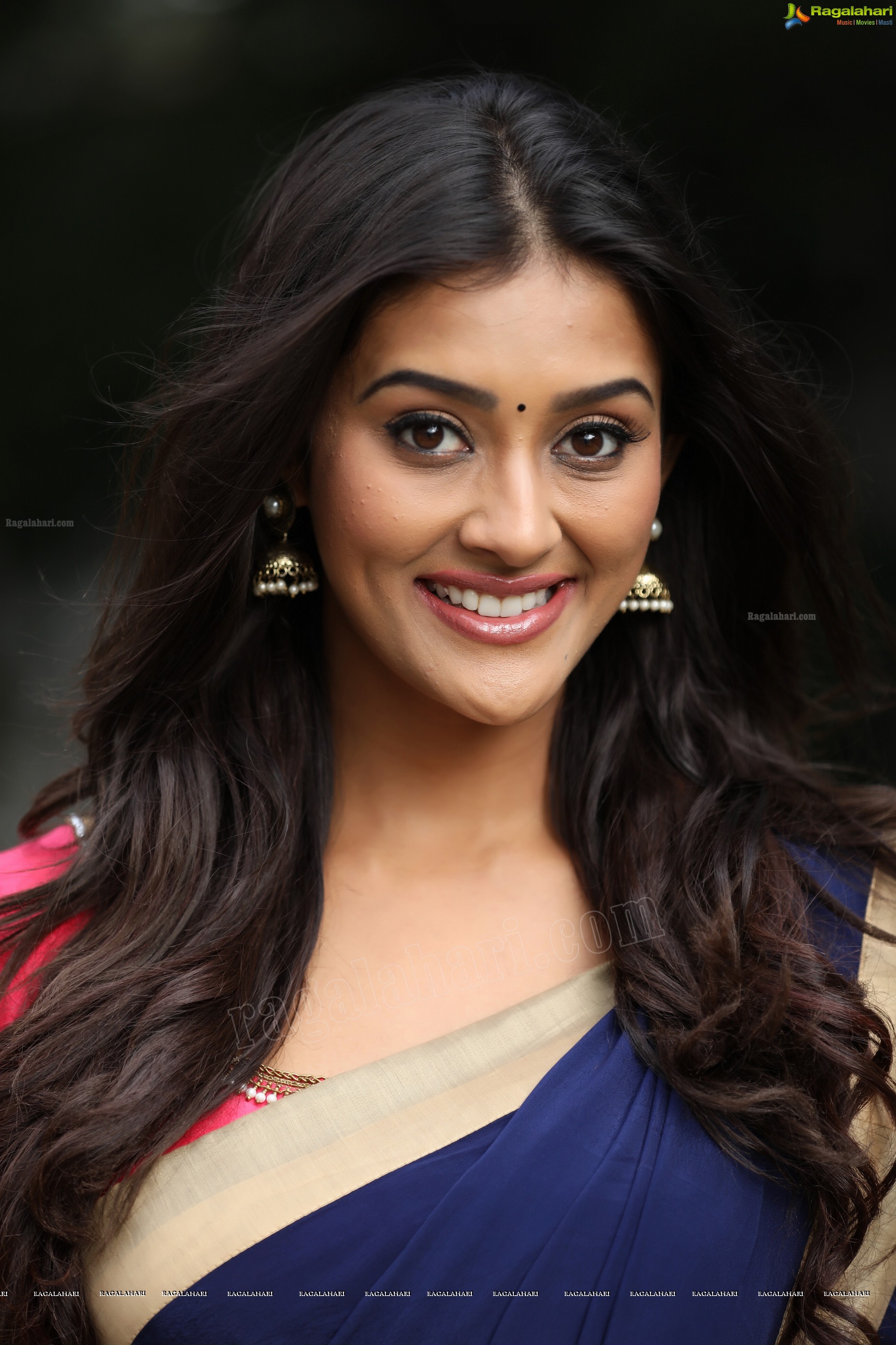 Pooja Jhaveri (Exclusive Photoshoot) (High Definition)