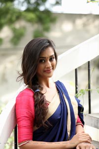 Pooja Jhaveri Half Saree