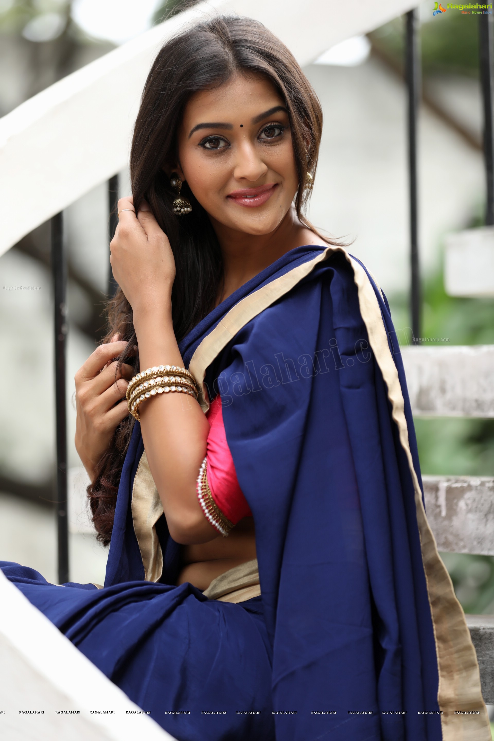 Pooja Jhaveri (Exclusive Photoshoot) (High Definition)