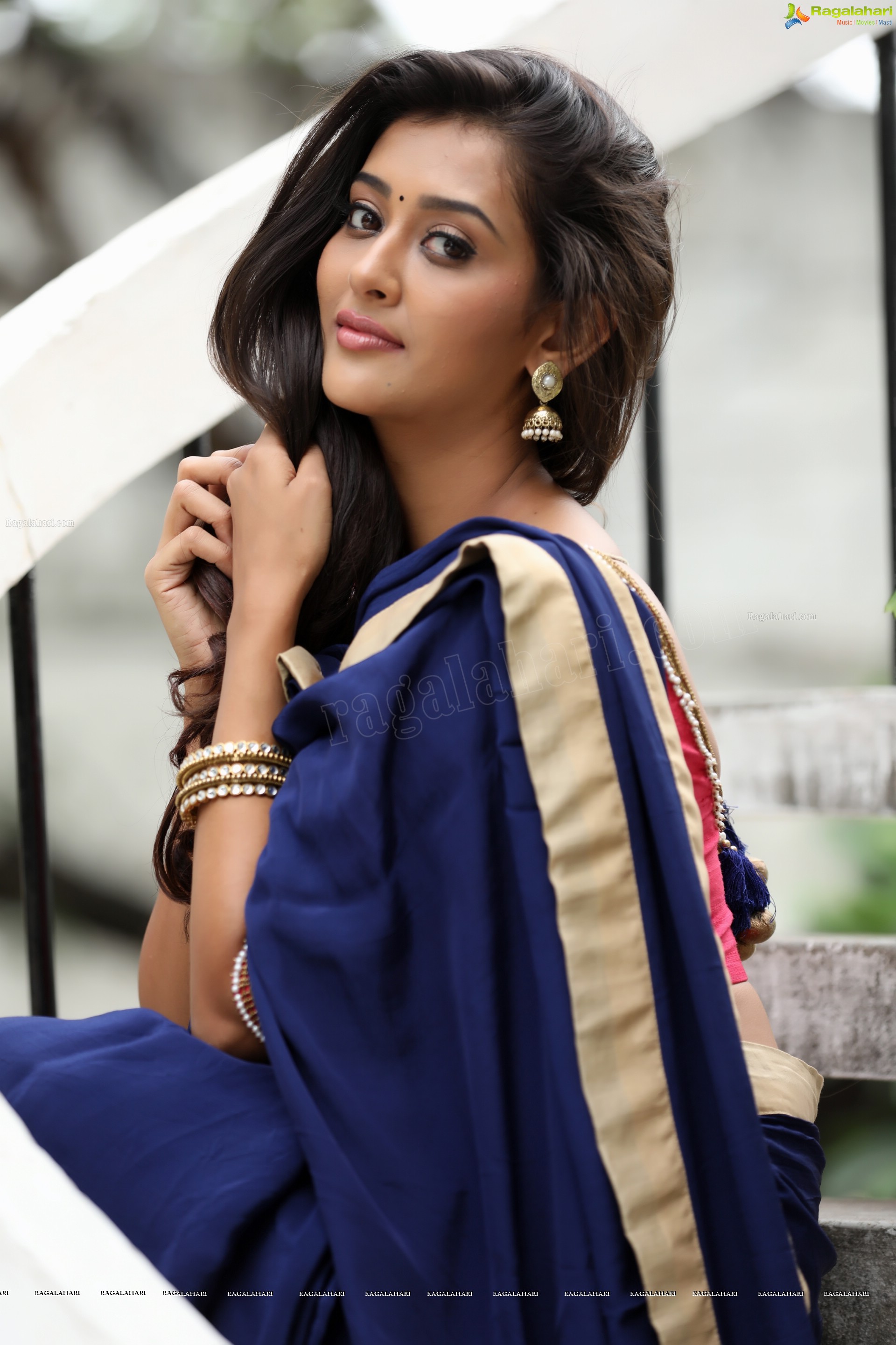 Pooja Jhaveri (Exclusive Photoshoot) (High Definition)