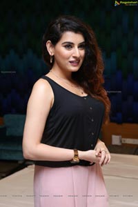 Heroine Archana