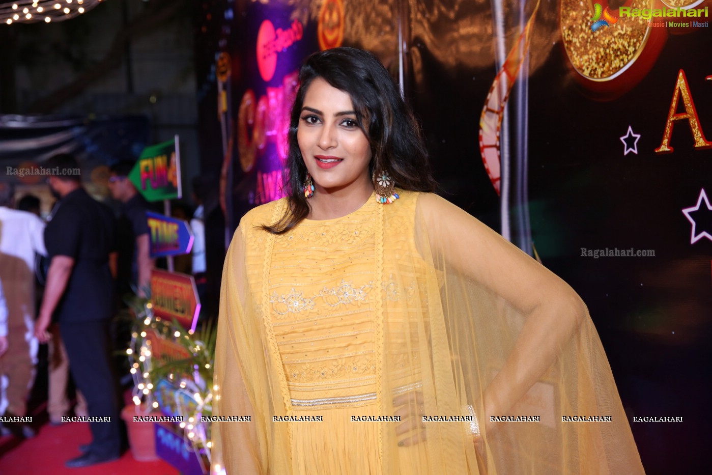 Himaja at Zee Telugu Comedy Awards 2018 (High Resolution Photos)