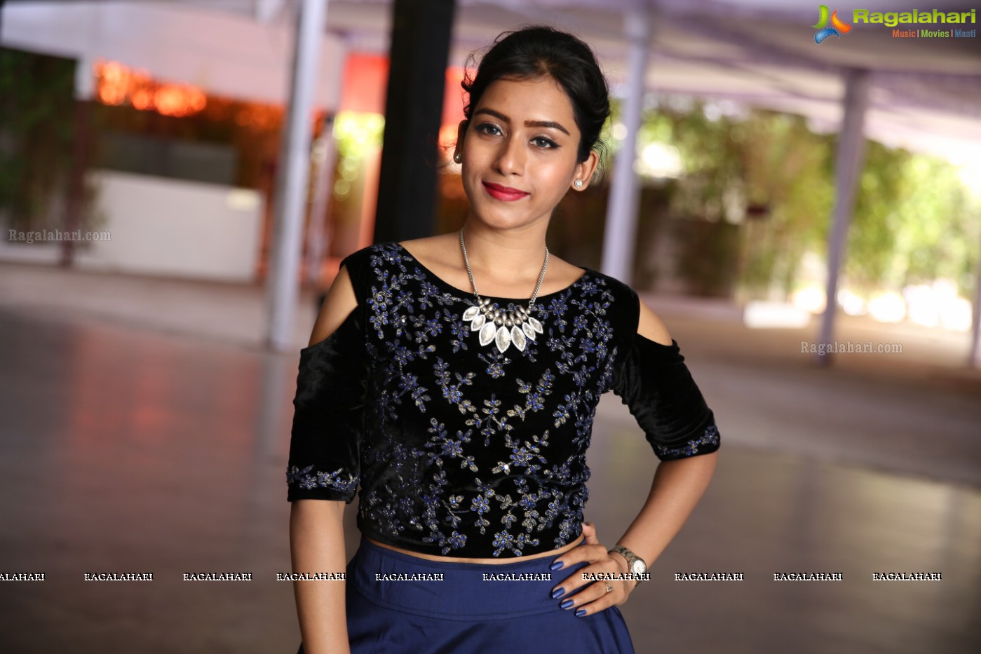 Preethi Singh at Desire Exhibition Curtain Raiser (High Resolution Photos)