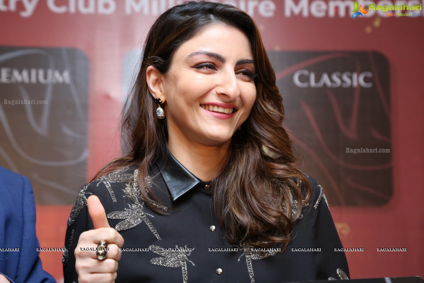 Soha Ali Khan at Millionaires Club Launch by Country Club (High Resolution Photo)