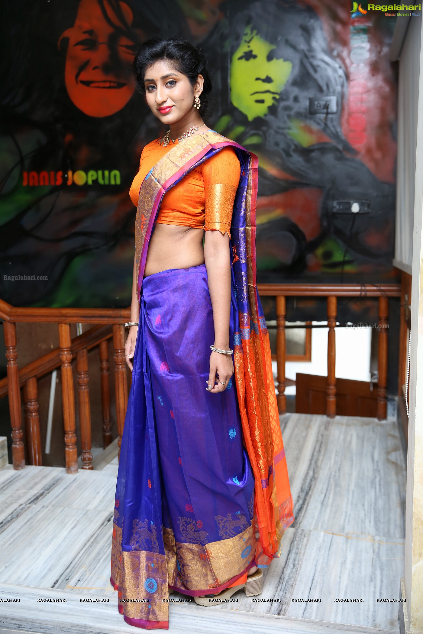 Sravani at Silk and Cotton Expo Curtain Raiser (High Resolution Photos)