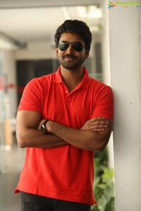 Hero Aadhi Pinisetty