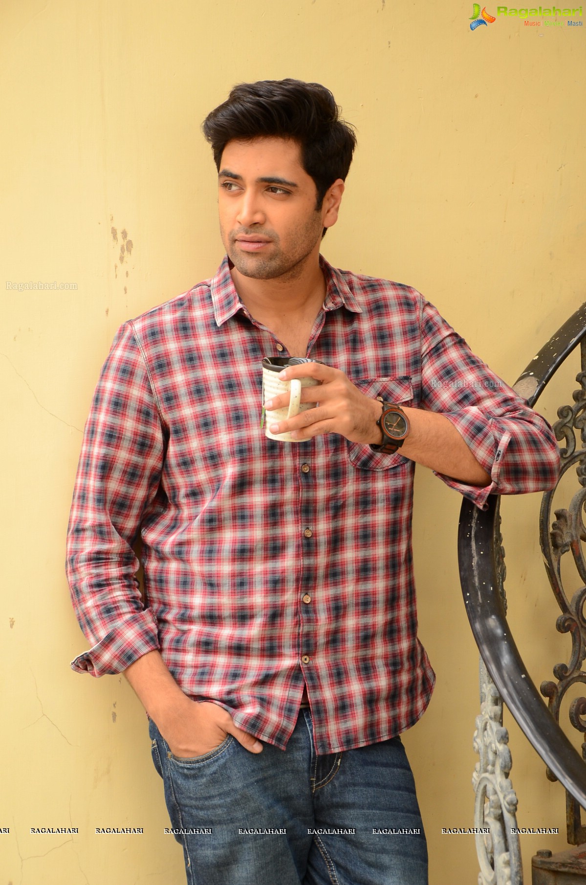 Adivi Sesh at Goodachari Interview