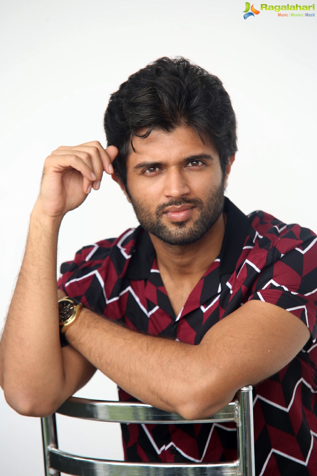 Vijay Deverakonda at Geetha Govindam Inteview