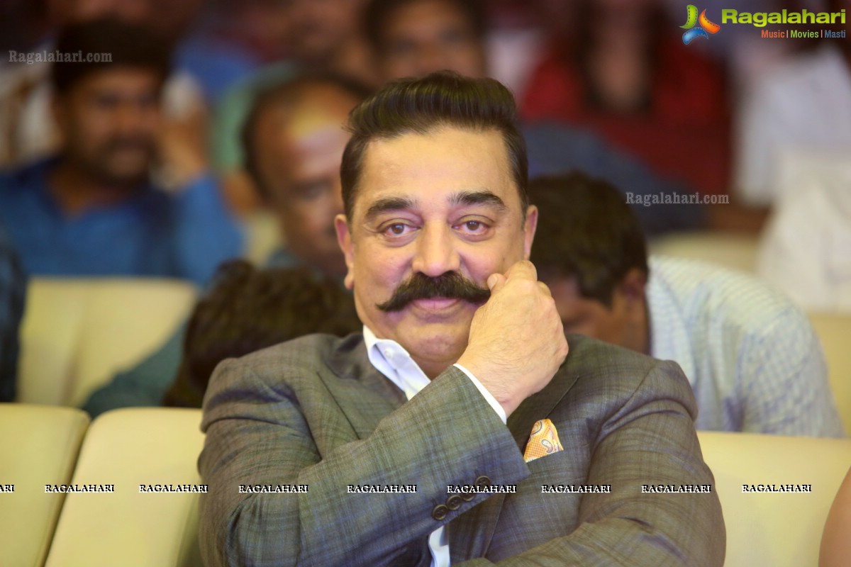 Kamal Haasan at Vishwaroopam 2 Press Meet