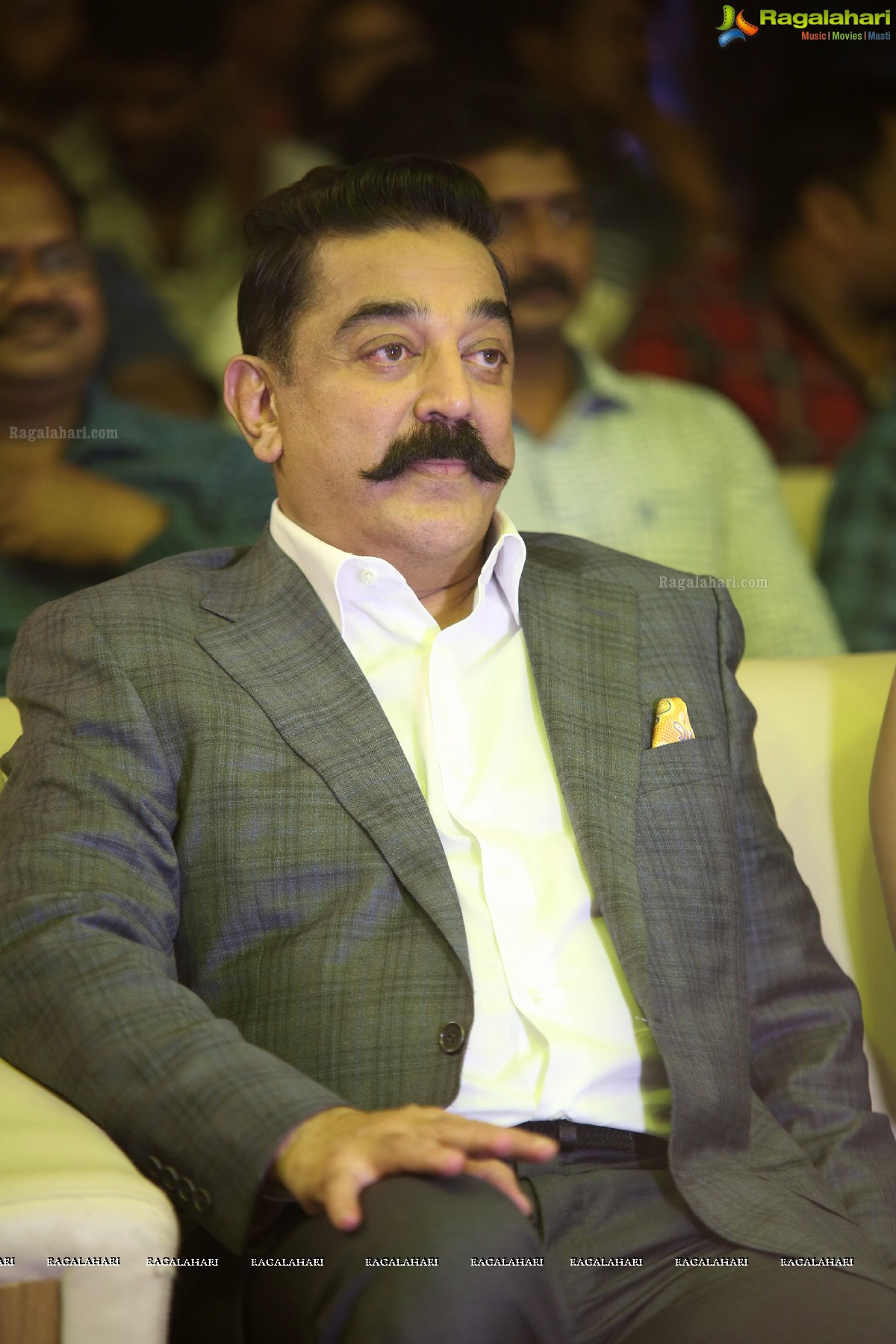 Kamal Haasan at Vishwaroopam 2 Press Meet