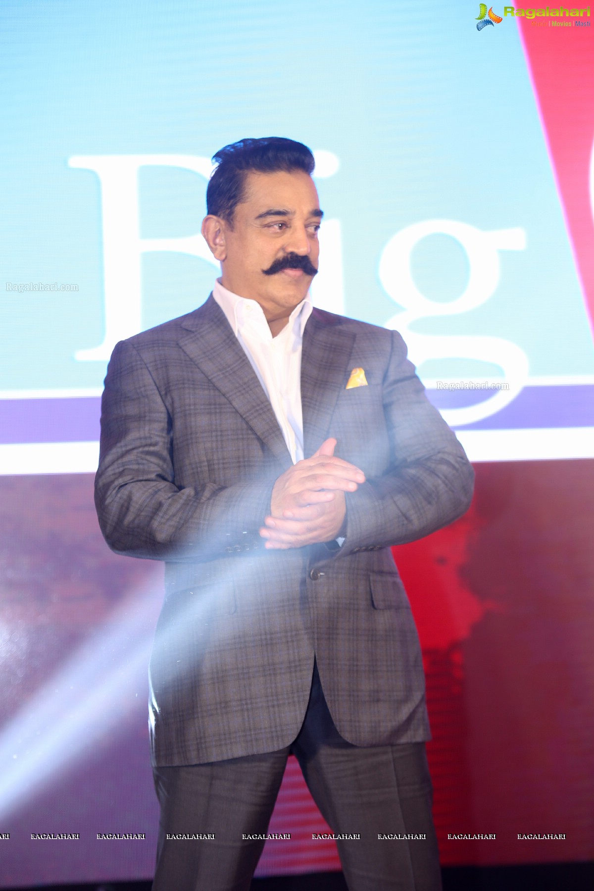 Kamal Haasan at Vishwaroopam 2 Press Meet