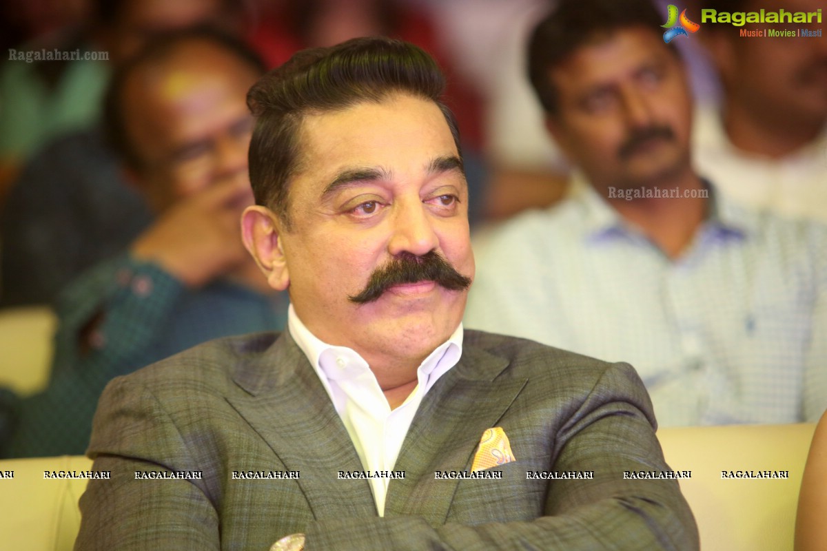 Kamal Haasan at Vishwaroopam 2 Press Meet