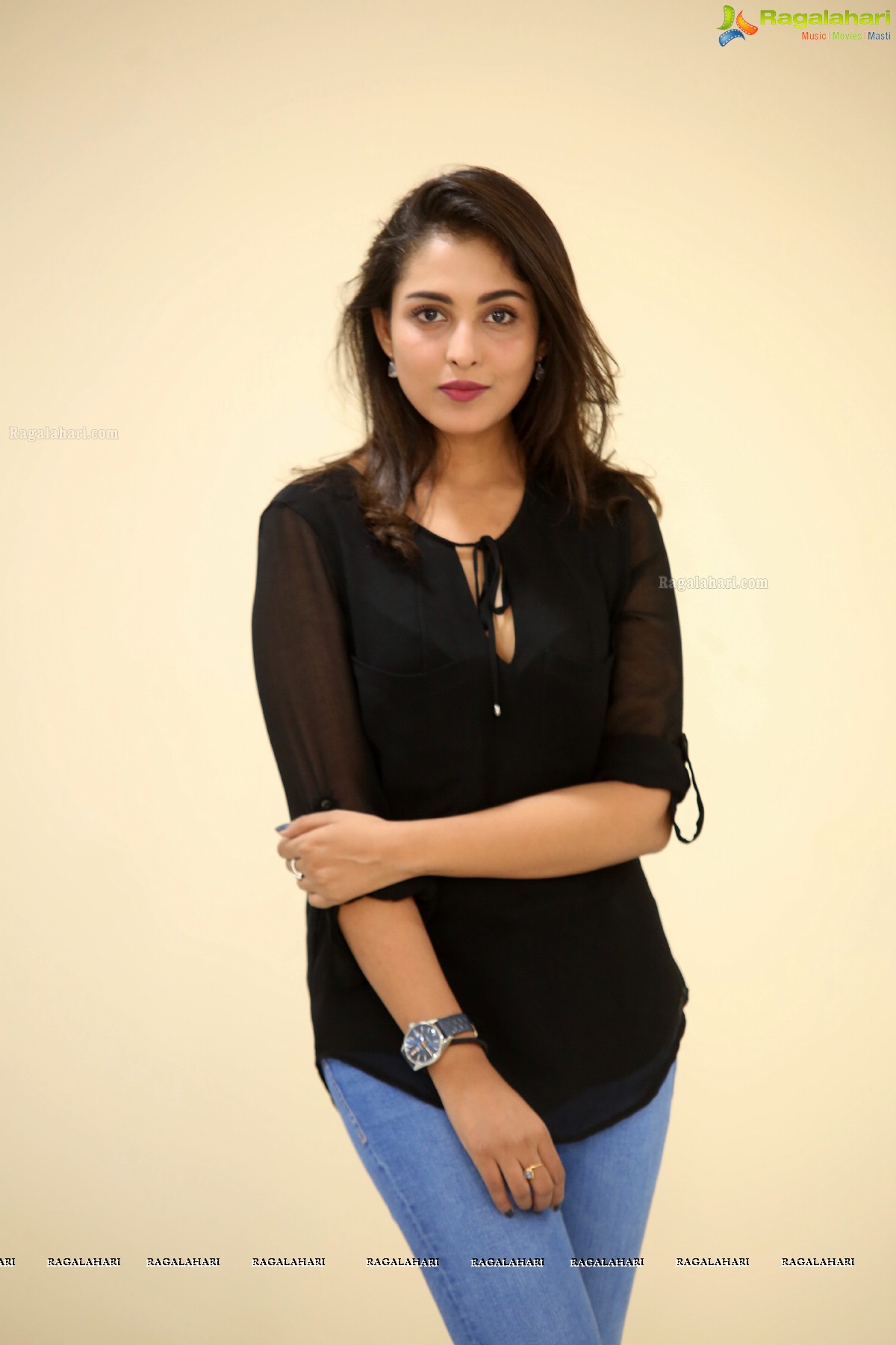 Madhu Shalini at Goodachari Success Meet