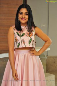 Nivetha Thomas