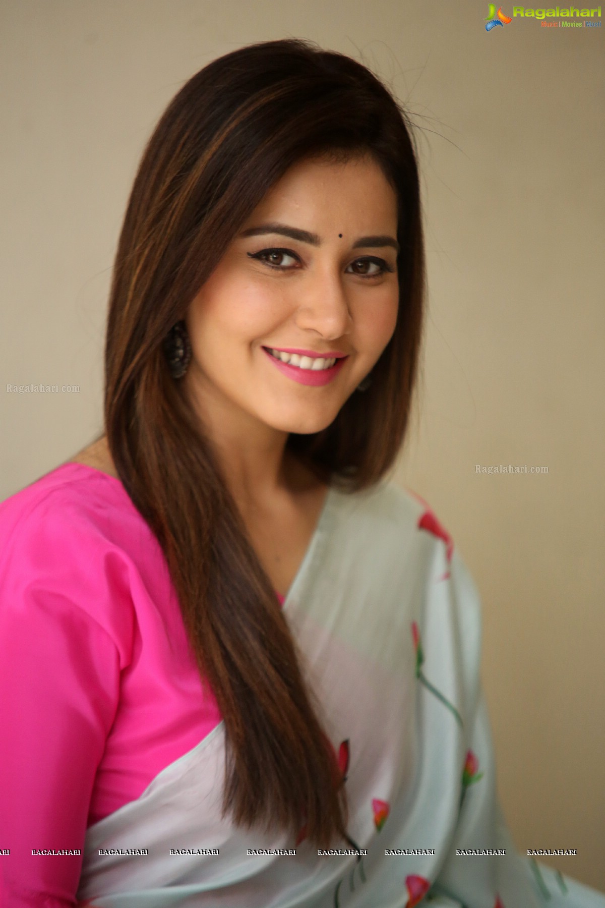 Raashi Khanna at Srinivasa Kalyanam Interview