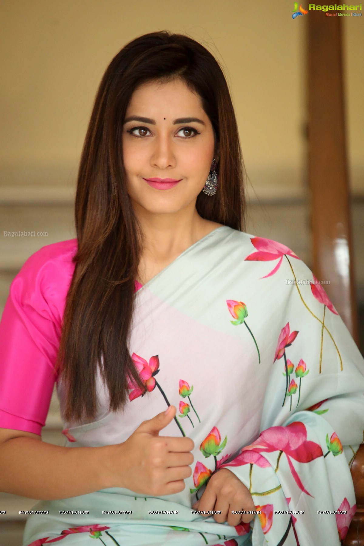 Raashi Khanna at Srinivasa Kalyanam Interview