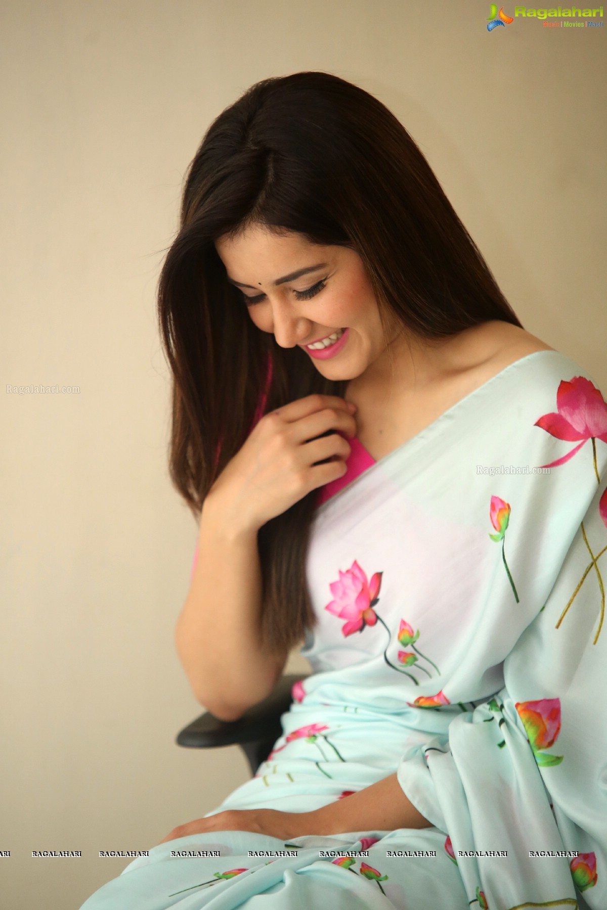 Raashi Khanna at Srinivasa Kalyanam Interview