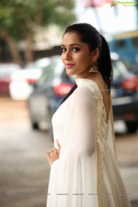 Rashmi Gautam at Anthaku Minchi Title Song Launch