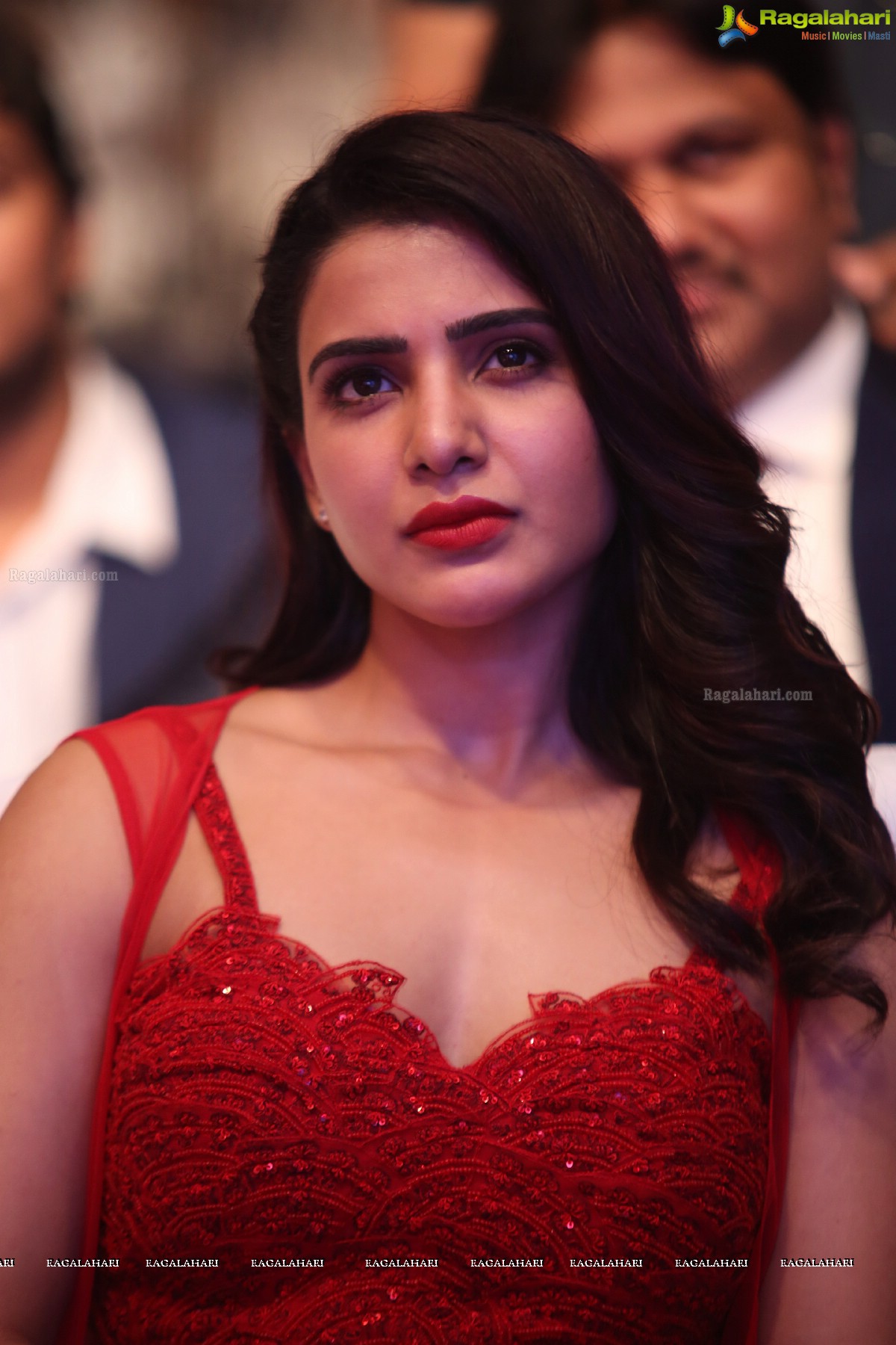 Samantha Akkineni at Big C Press Meet