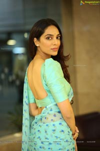 Heroine Sobhita Dhulipala