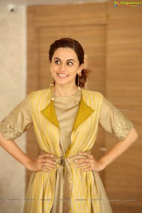 Taapsee Badla Tadka