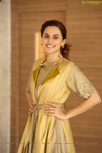 Taapsee Badla Tadka