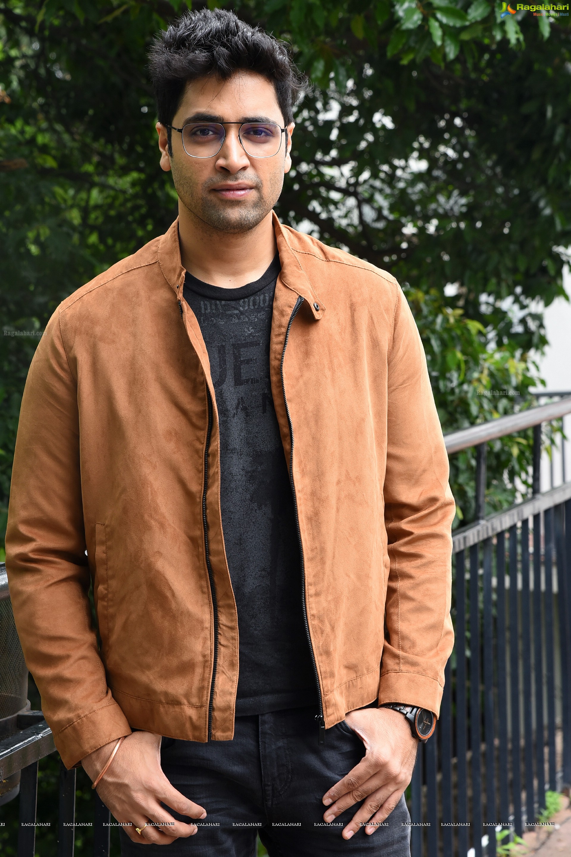 Adivi Sesh @ Evaru Movie Trailer Launch