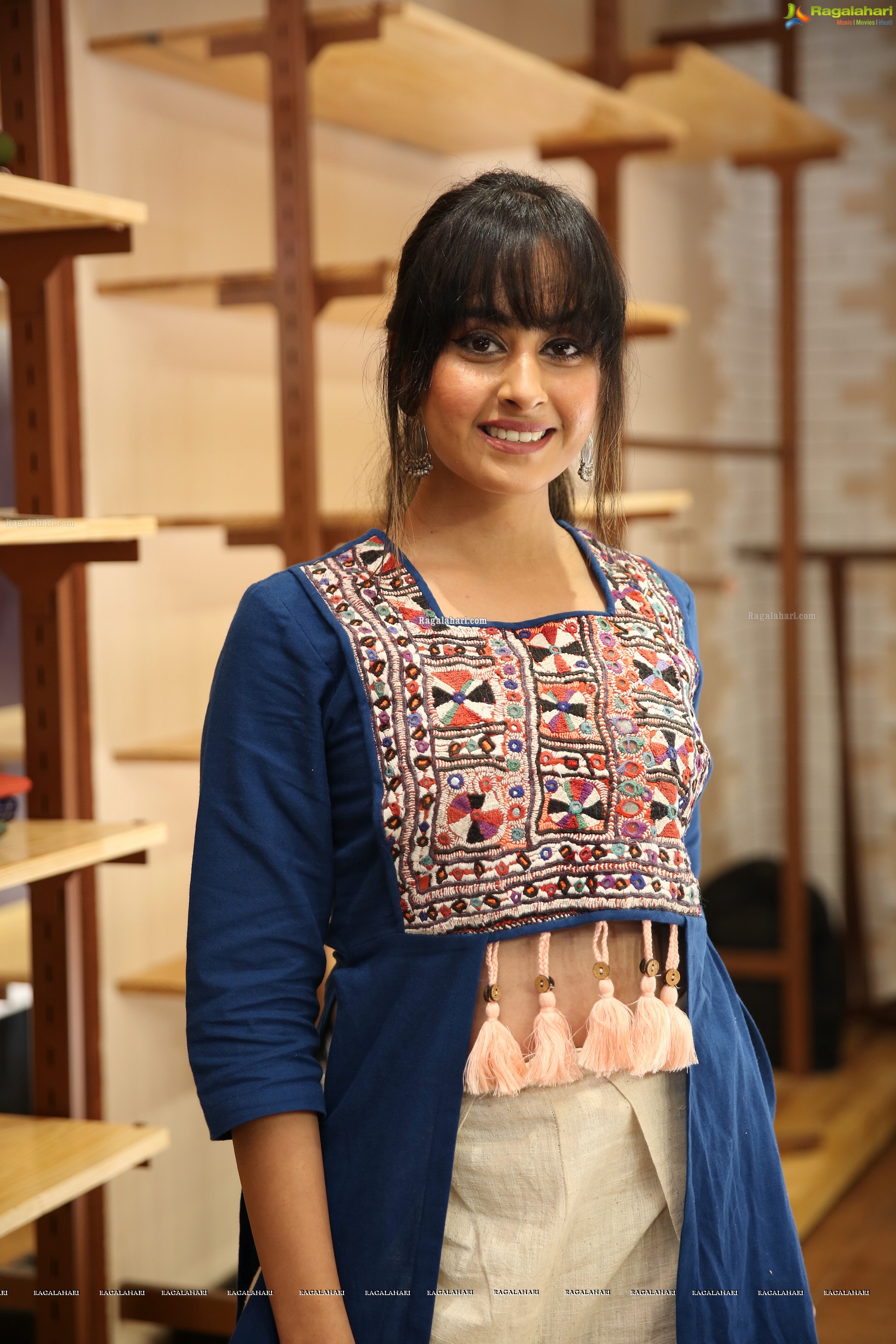 Ameeksha Pawar @ Earthica Store Launch - HD Gallery