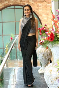 Ameeksha Pawar at Swaroopa Reddy Boutique Launch