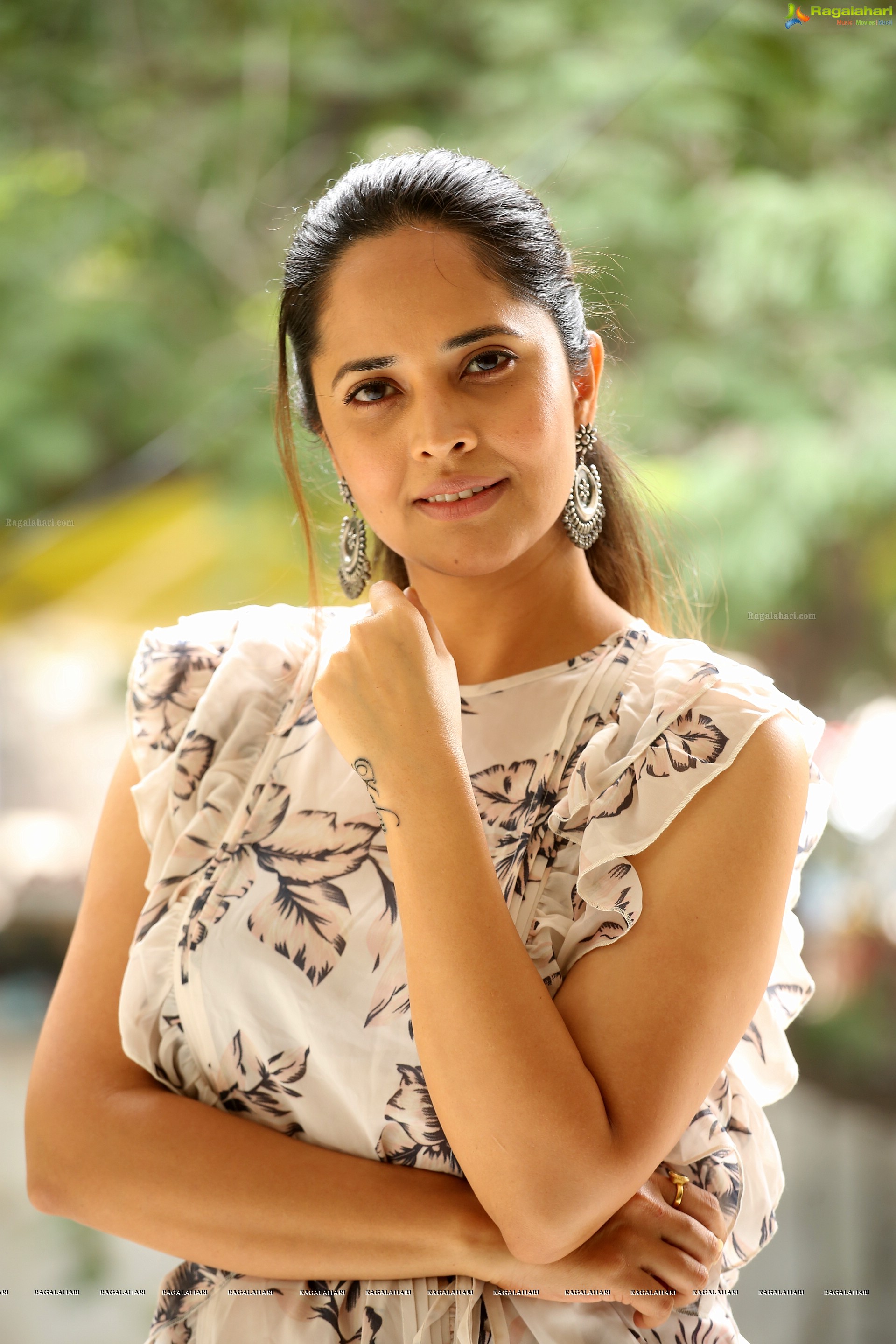 Anasuya Bharadwaj @ Kadhanam Interview - HD Gallery