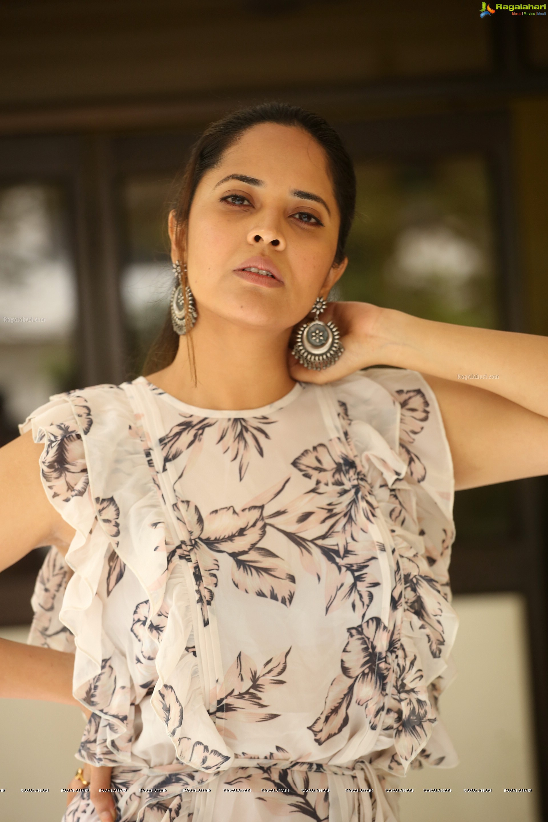 Anasuya Bharadwaj @ Kadhanam Interview - HD Gallery