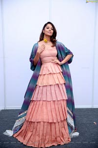 Anasuya Bharadwaj in Handloom Dress