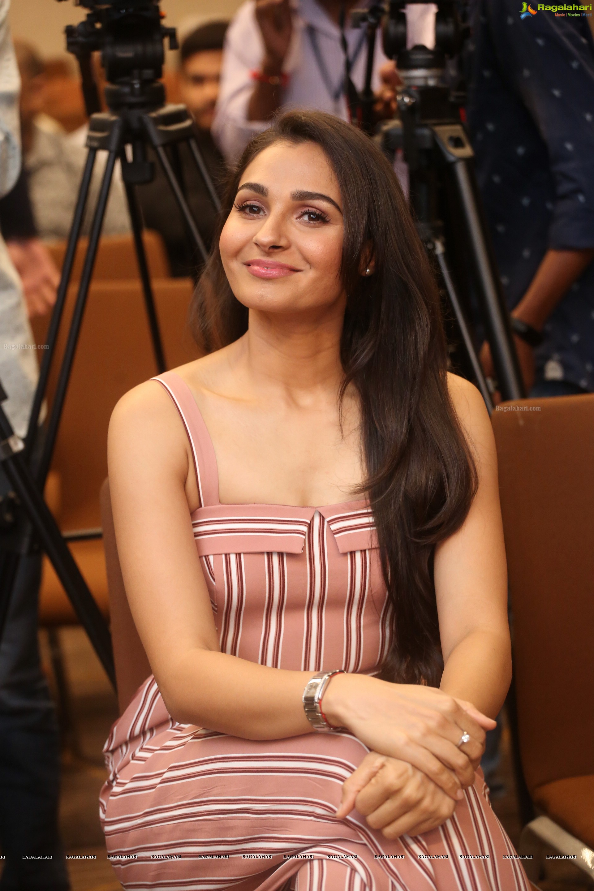 Andrea Jeremiah @ Taramani Movie Pre Release Event  - HD Gallery