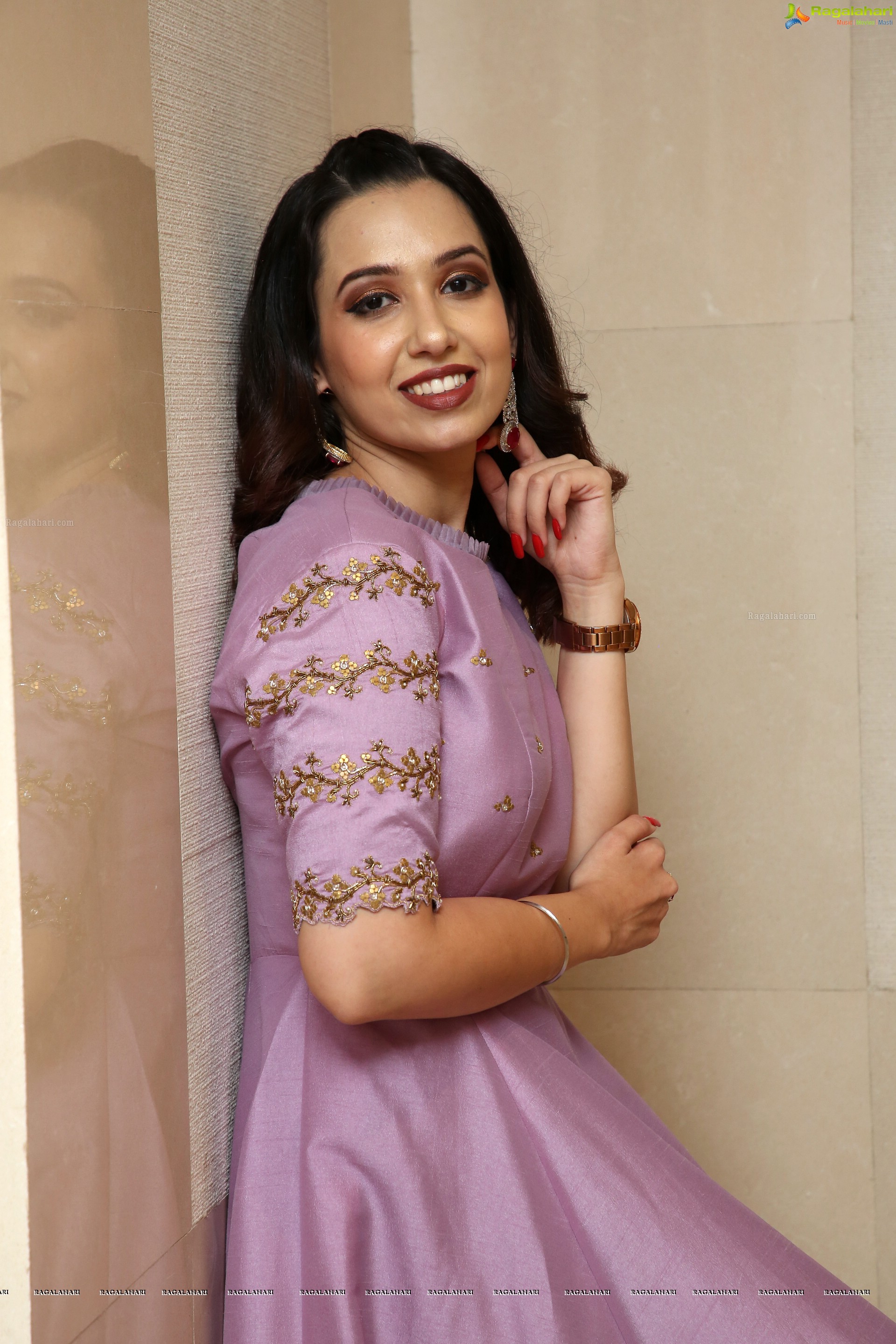 Ankitha Sethi @ Sutraa Fashion & Lifestyle Expo Curtain Raiser - HD Gallery