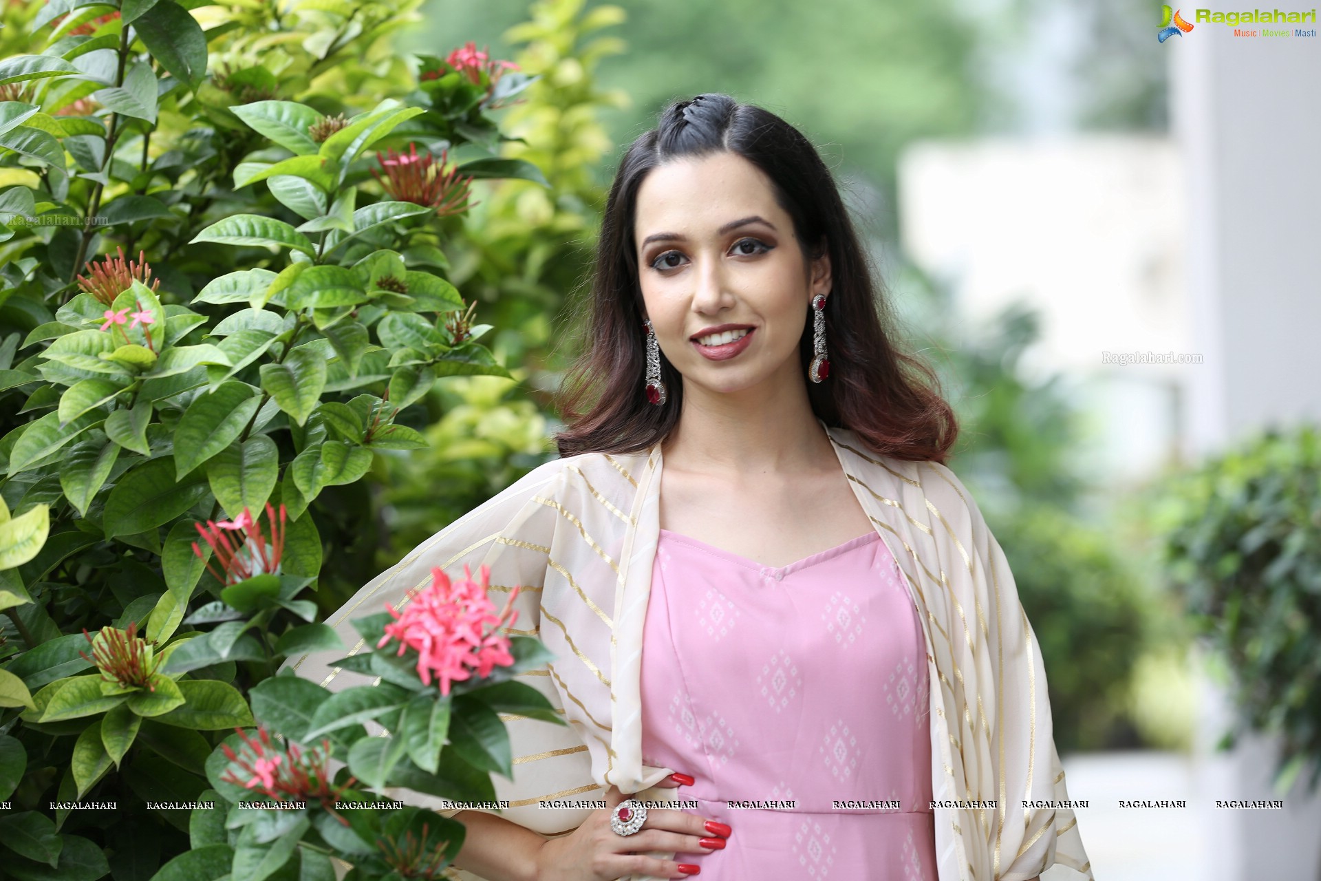 Ankitha Sethi @ Sutraa Fashion & Lifestyle Expo Curtain Raiser - HD Gallery