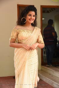 Anupama Parameswaran at Rakshasudu Press Meet