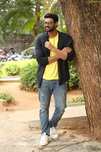 Bellamkonda Sreenivas at Rakshasudu Press Meet