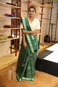 Bhavana Sirpa at Earthica Store Launch