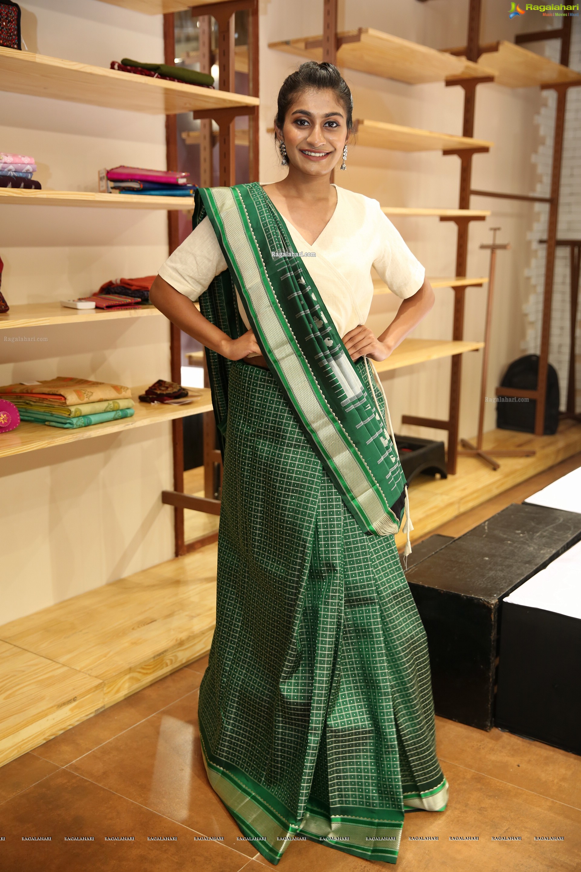 Bhavana Sirpa @ Earthica Store Launch - HD Gallery