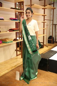 Bhavana Sirpa at Earthica Store Launch