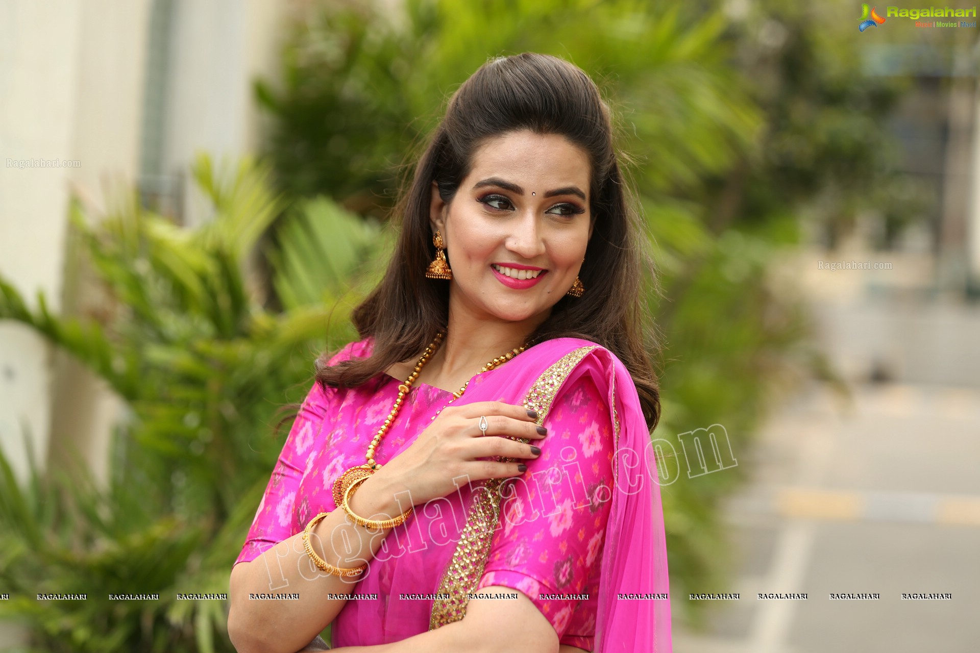 Manjusha (Exclusive Photo Shoot) (High Definition Photos)