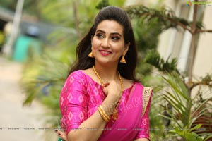 Manjusha Exclusive Photoshoot In Half Saree