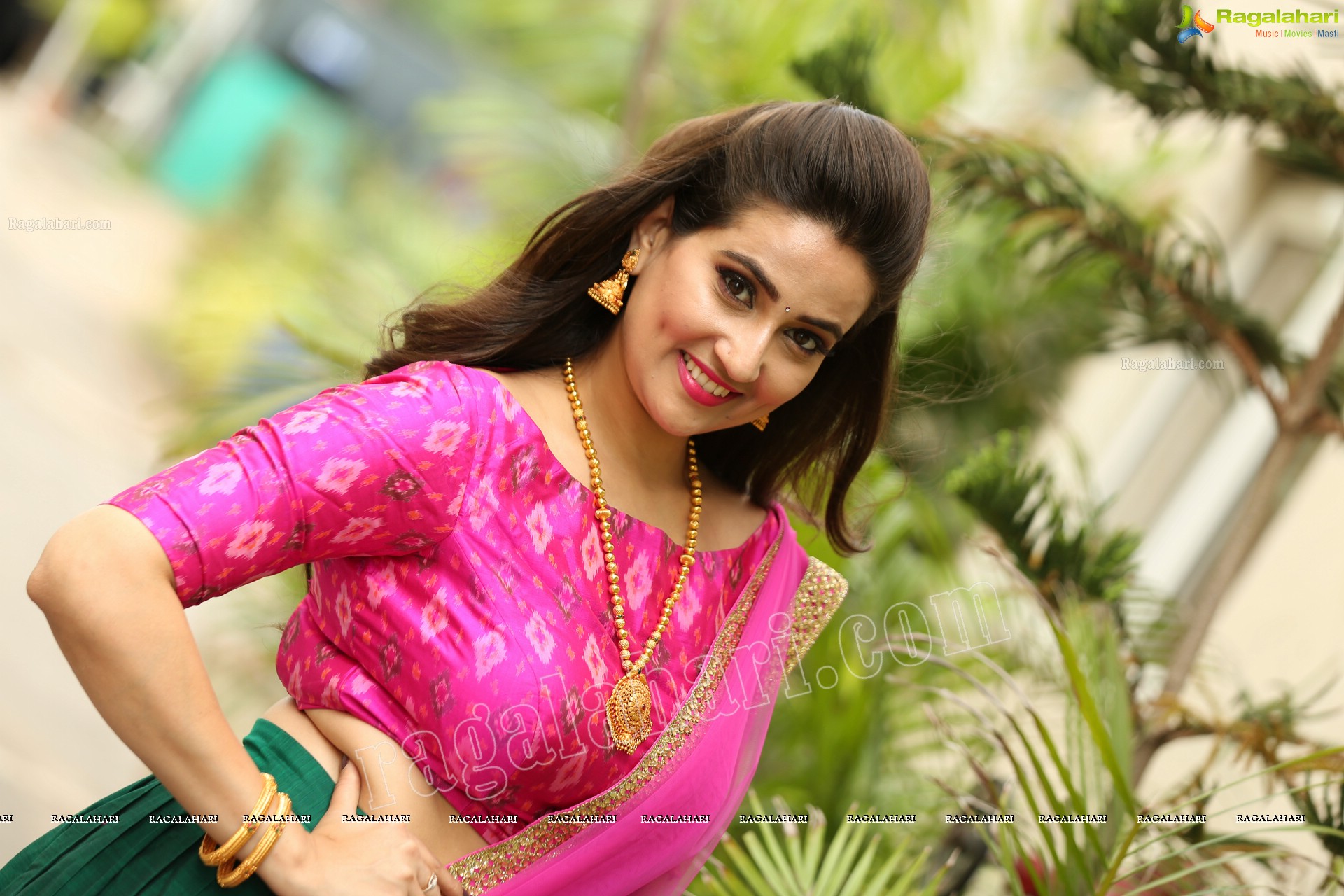 Manjusha (Exclusive Photo Shoot) (High Definition Photos)