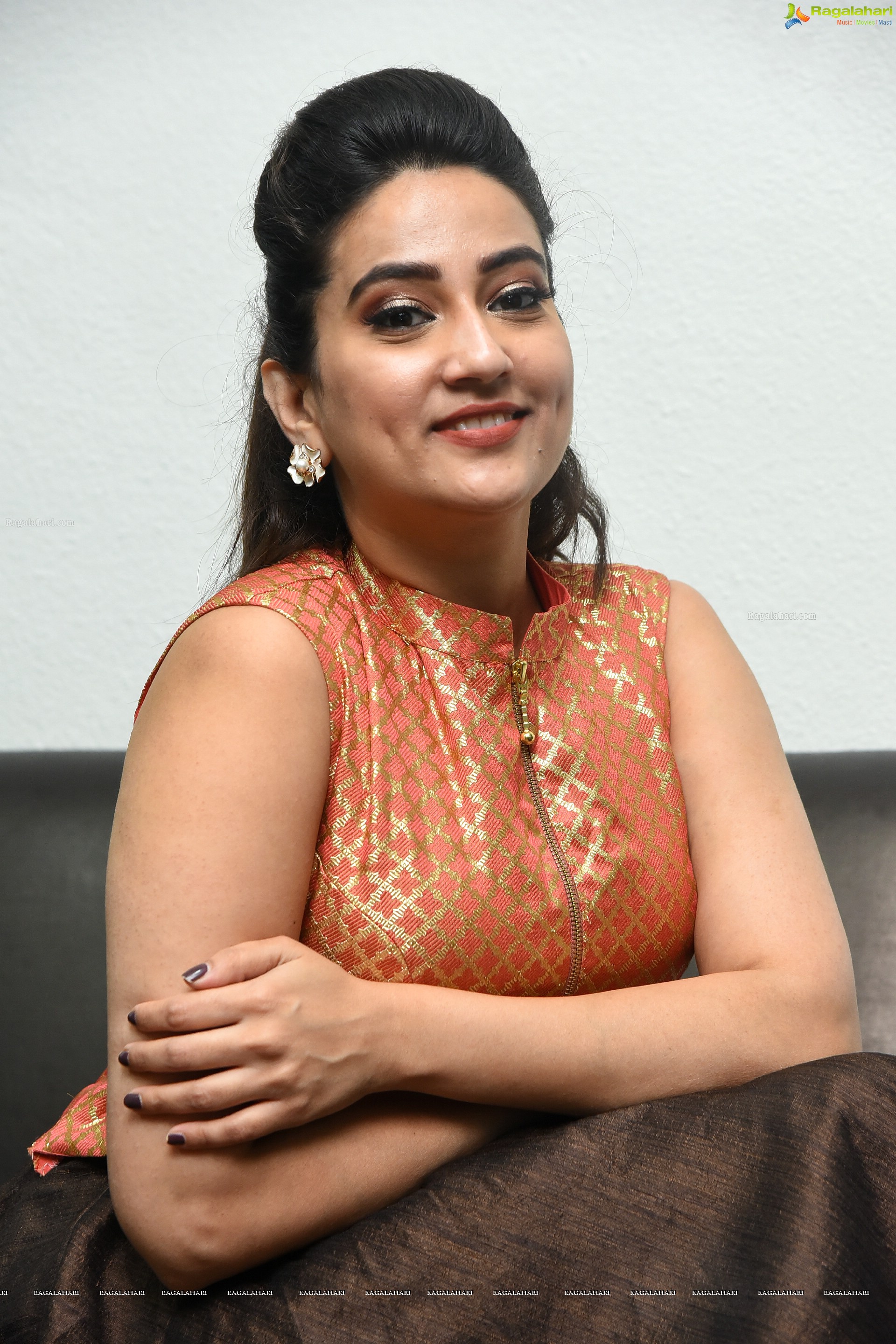 Manjusha @ 2 Hours Love Pre Release Event - HD Gallery