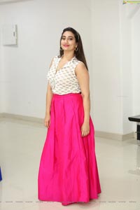 Manjusha at Kobbari Matta Pre-Release