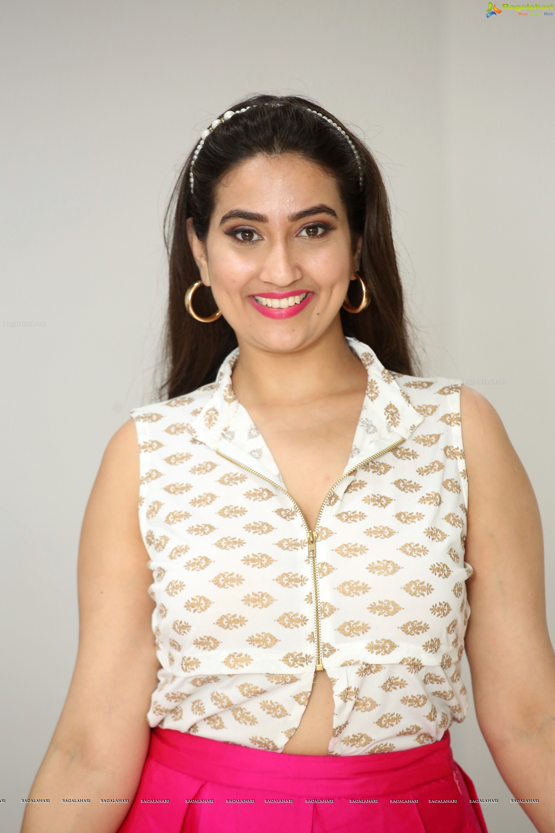 Manjusha at Kobbari Matta Pre-Release - HD Gallery