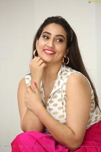 Manjusha at Kobbari Matta Pre-Release