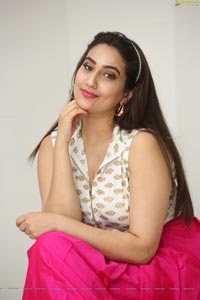 Manjusha at Kobbari Matta Pre-Release