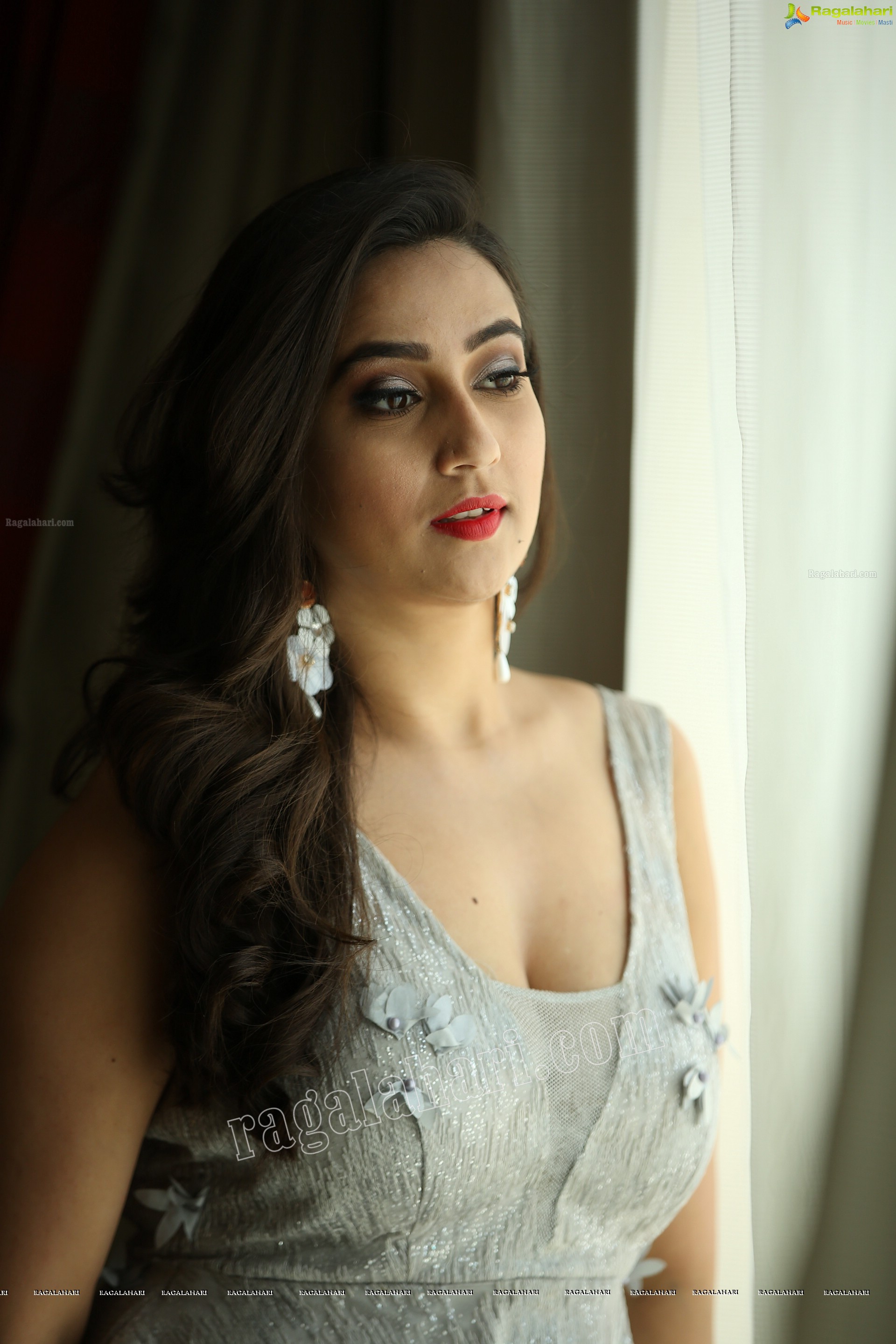 Manjusha @ SIIMA 2019 (Exclusive) (High Definition Photos)