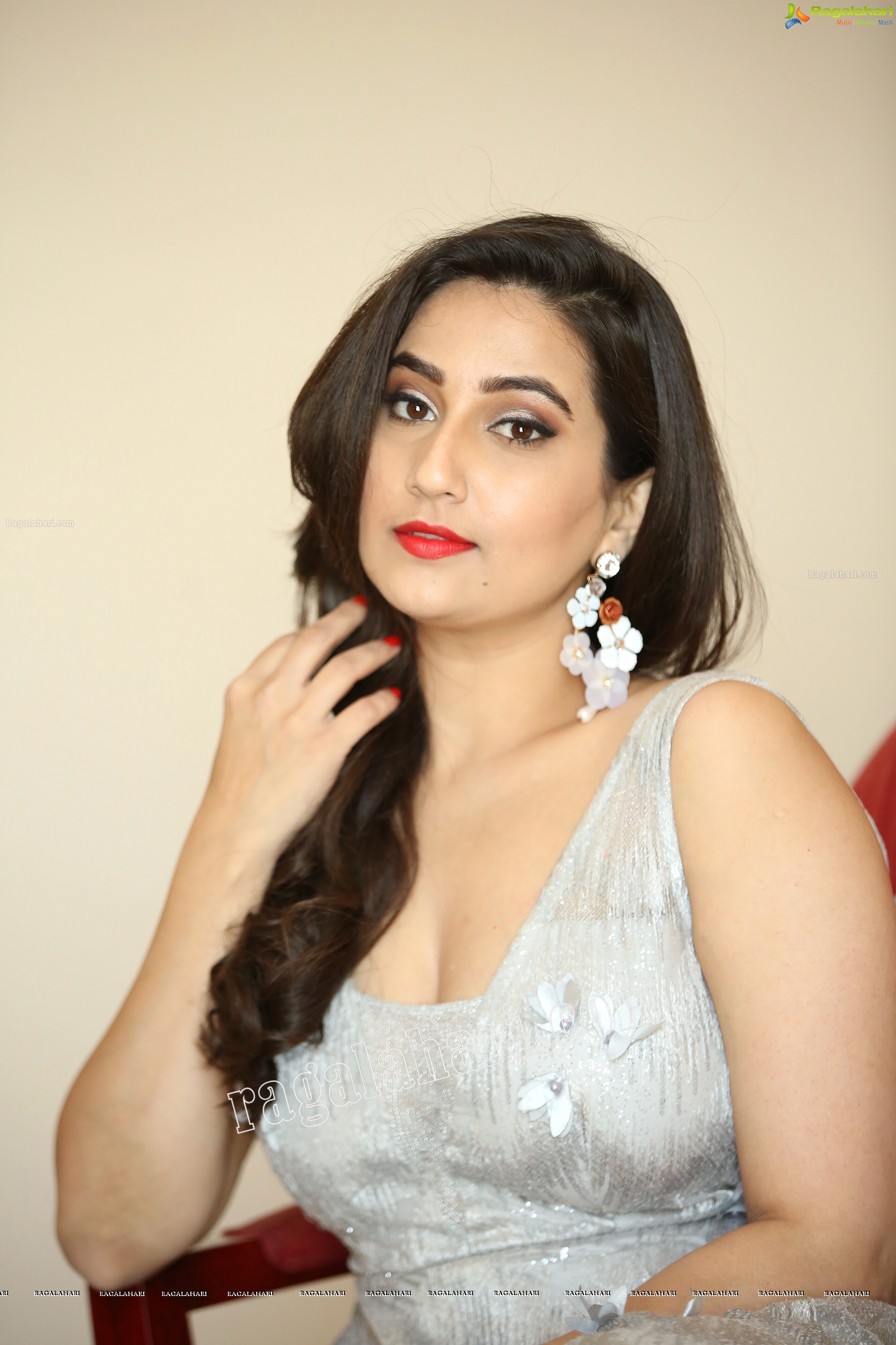 Manjusha @ SIIMA 2019 (Exclusive) (High Definition Photos)